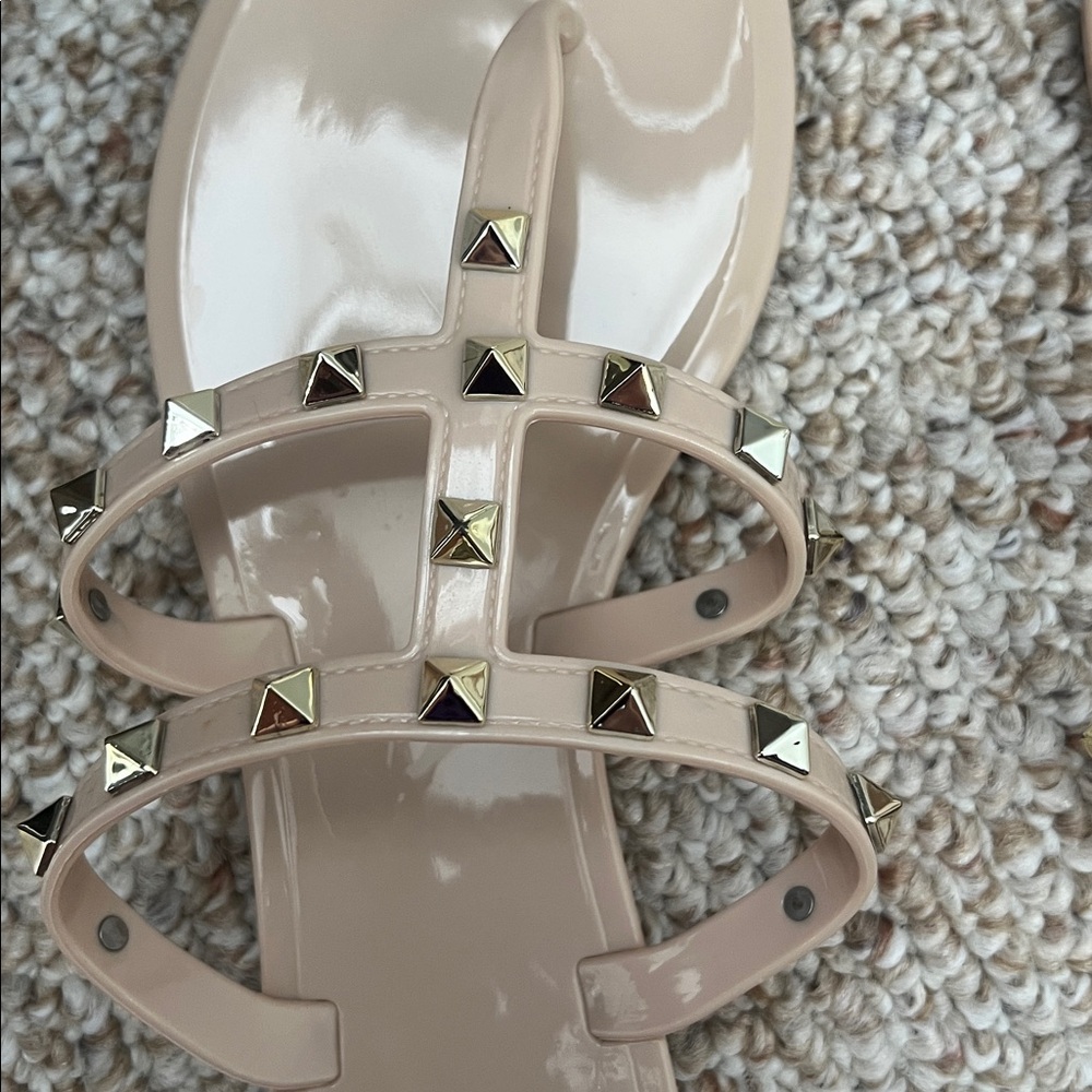 Mix No. 6 Women's Light Pink / Nude Gold Studded Sandals - Size 9 - Picture 3 of 6